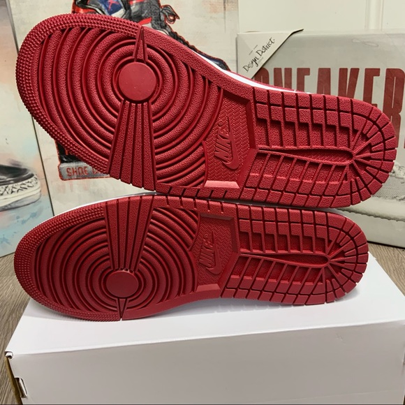 Nike Air Jordan 1 Mid Reverse Chicago BQ6472-161 Red White Womens Size 8 - Picture 6 of 9